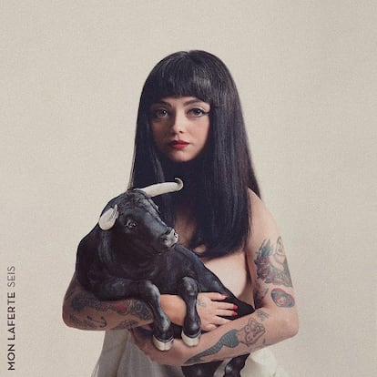 portada Mon Laferte. Seis (Universal