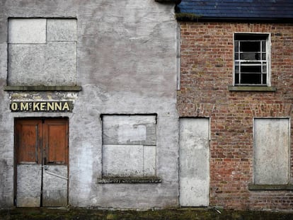 Tienda abandonada en Mulla, Irlanda.