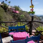 Hotel Flamingos construido sobre un acantilado y conocido como la  residencia del actor estadounidense Johnny Weissmüller, famoso por representar a Tarzán en numerosas películas, es actualmente uno de los más históricos y famosos del puerto de Acapulco, Guerrero, México. 