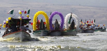 Celebración de Reyes Magos realizada en la localidad de Cajititlán, Jalisco (México)