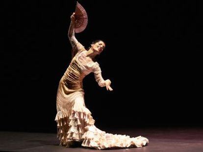 Mercedes Ruiz, durante un momento de su estreno &#039;Ella&#039;, en Jerez.