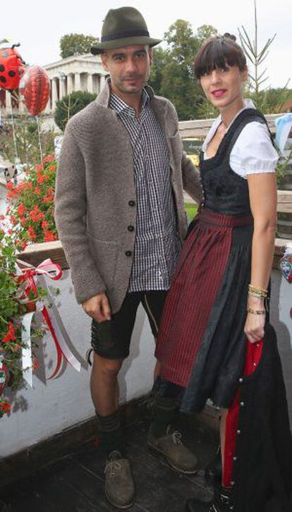 Pep Guardiola y su esposa Cristina Serra.