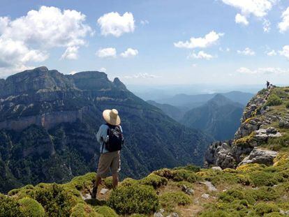 Una de las caminatas meditativas que ofrece Casa Cuadrau en el parque nacional de Ordesa y Monte Perdido, en Huesca. 