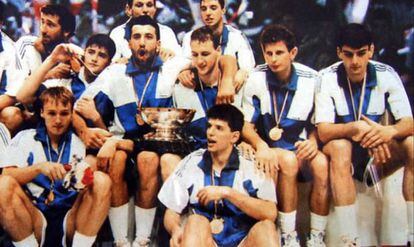 Petrovic, con la selección yugoslava campeona del mundo en 1990