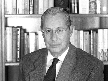 Gonzalo Puente Ojea, ex embajador de España en el Vaticano, en 1995.