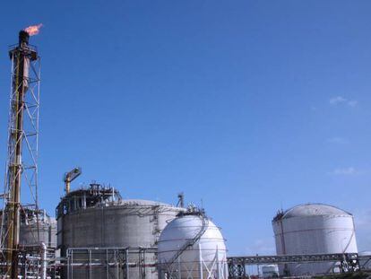 Complejo de gas natural licuado de Sonatrach en Skikda (Argelia).