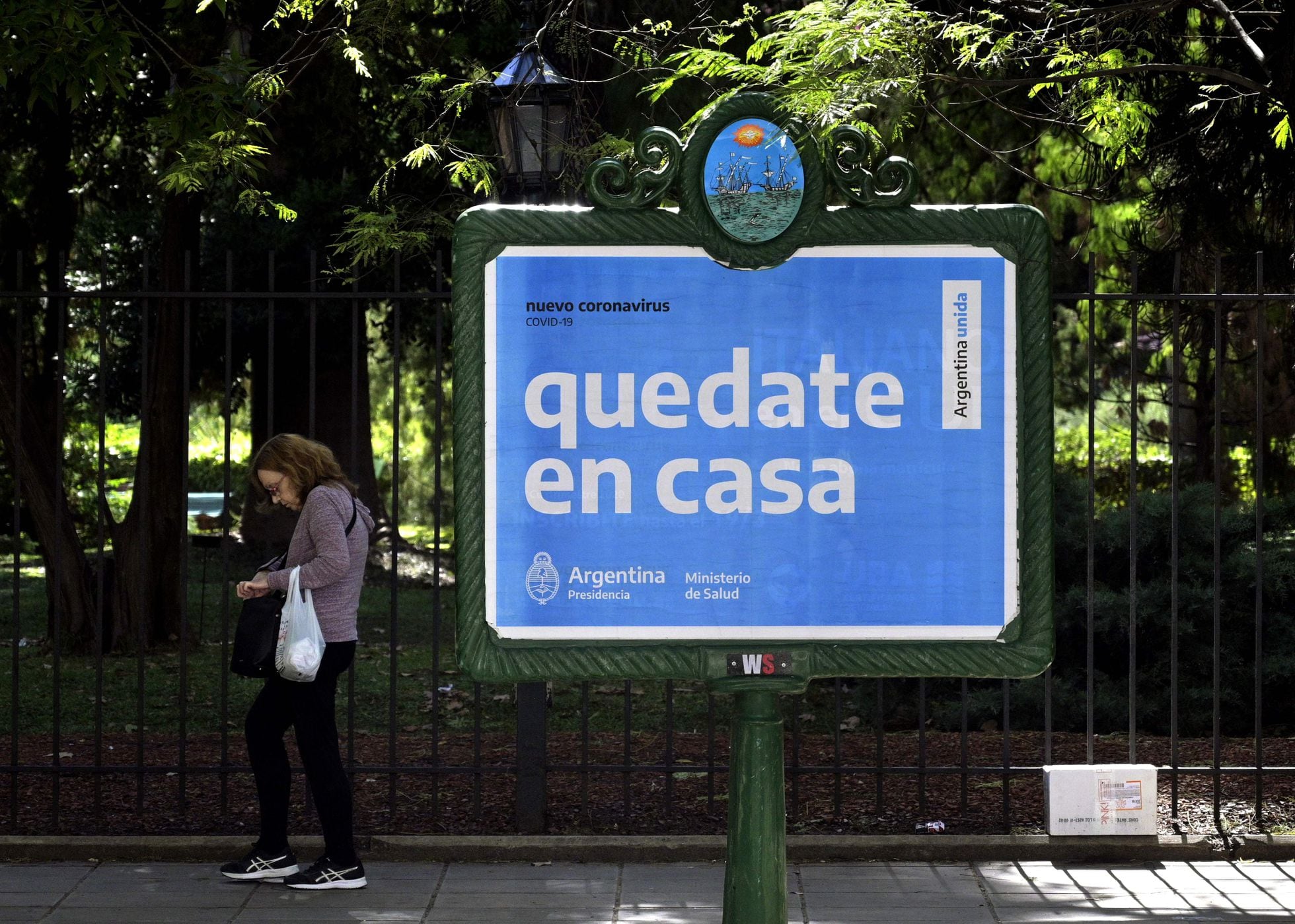 Argentina entra en cuarentena obligatoria hasta el 31 de marzo | Sociedad |  EL PAÍS