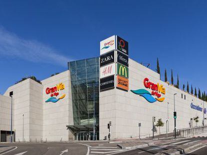 Lar España se refuerza con la compra del mayor centro comercial de Vigo