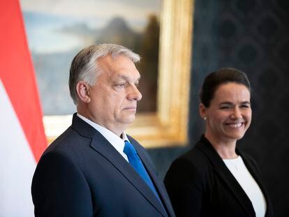 El presidente húngaro, Viktor Orbán, y la entonces presidenta, Katalin Novak, en Budapest en 2022.