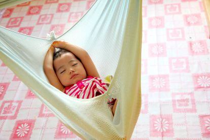Un recién nacido en Malasia. 
