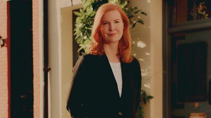 14/05/2023 - Kate Crawford, escritora, investigadora en Microsoft Research y profesora del MIT, retratada en The Washington Mews en Nueva York - Víctor Llorente    ----PIEFOTO----    Kate Crawford, en Nueva York.