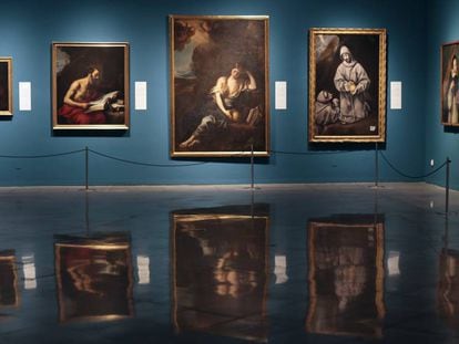 Obras de Ribera, Murillo, Ruiz de la Iglesia, El Greco y Maino, de izquierda a derecha, tal y como se exponen en el Museo de Vilanova. 