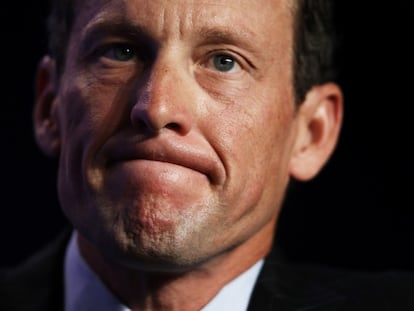 Lance Armstrong, durante una rueda de prensa.