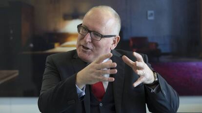 Frans Timmermans durante la entrevista en su despacho de Bruselas.