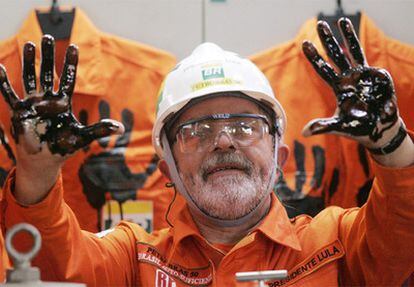 Luiz Inácio Lula da Silva, durante una ceremonia en una planta de Petrobras en abril de 2006