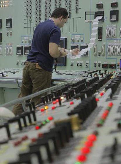 Sala de control de la central nuclear de Garoña.