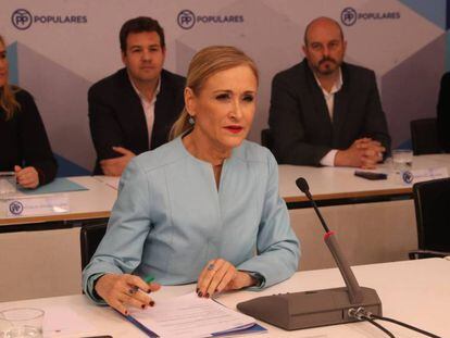 Cristina Cifuentes, la semana pasada en una reunión del PP de Madrid.