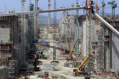 Vista panorámica de las obras de ampliación del Canal de Panamá