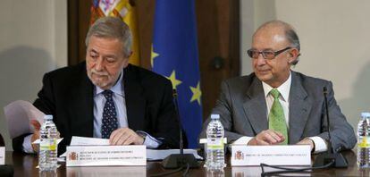El secretari d'Estat d'Administracions Públiques, Antonio Beteta, i el ministre d'Hisenda, Cristóbal Montoro.