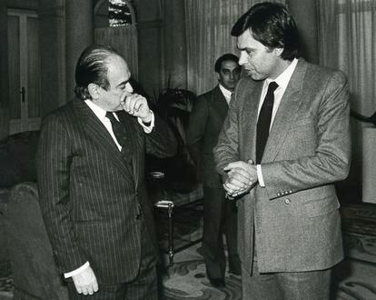 Felipe González recibía a Jordi Pujol, presidente de la Generalitat de Cataluña, en el palacio de La Moncloa el 13 de enero de 1983.