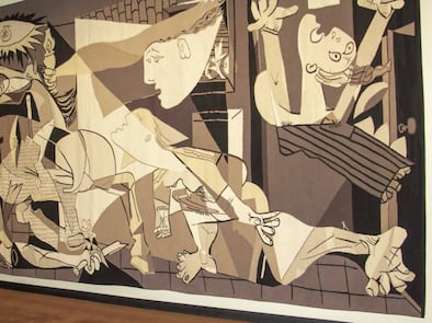El Guernica En El País