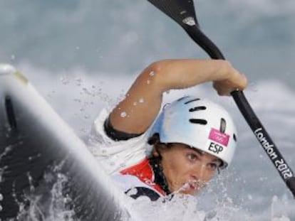 Maialen Chourraut, ayer durante la bajada final de aguas bravas en el Canal de Lee Valley.