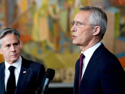 El secretario de Estado norteamericano, Antony Blinken, y el secretario general de la OTAN, Jens Stoltenberg, en Oslo