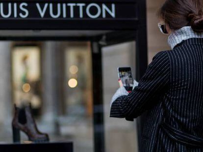 Louis Vuitton recorta los descuentos de los que gozaban sus empleados franceses