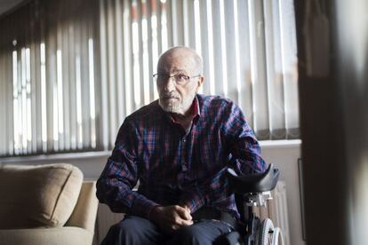 Carles Miralles, ahir a casa seva.