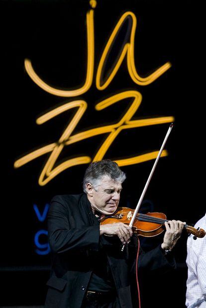 Didier Lockwood, durante su actuación en el homenaje a Django Reinhardt en Vitoria.