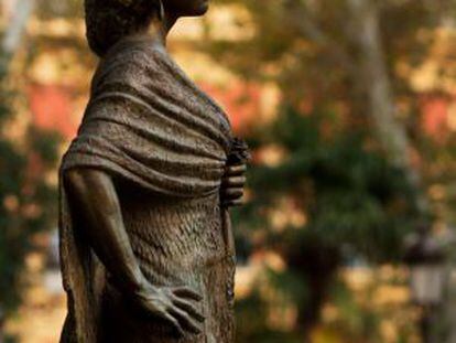 Monumento a la Duquesa en los Jardines de Cristina, en Sevilla.