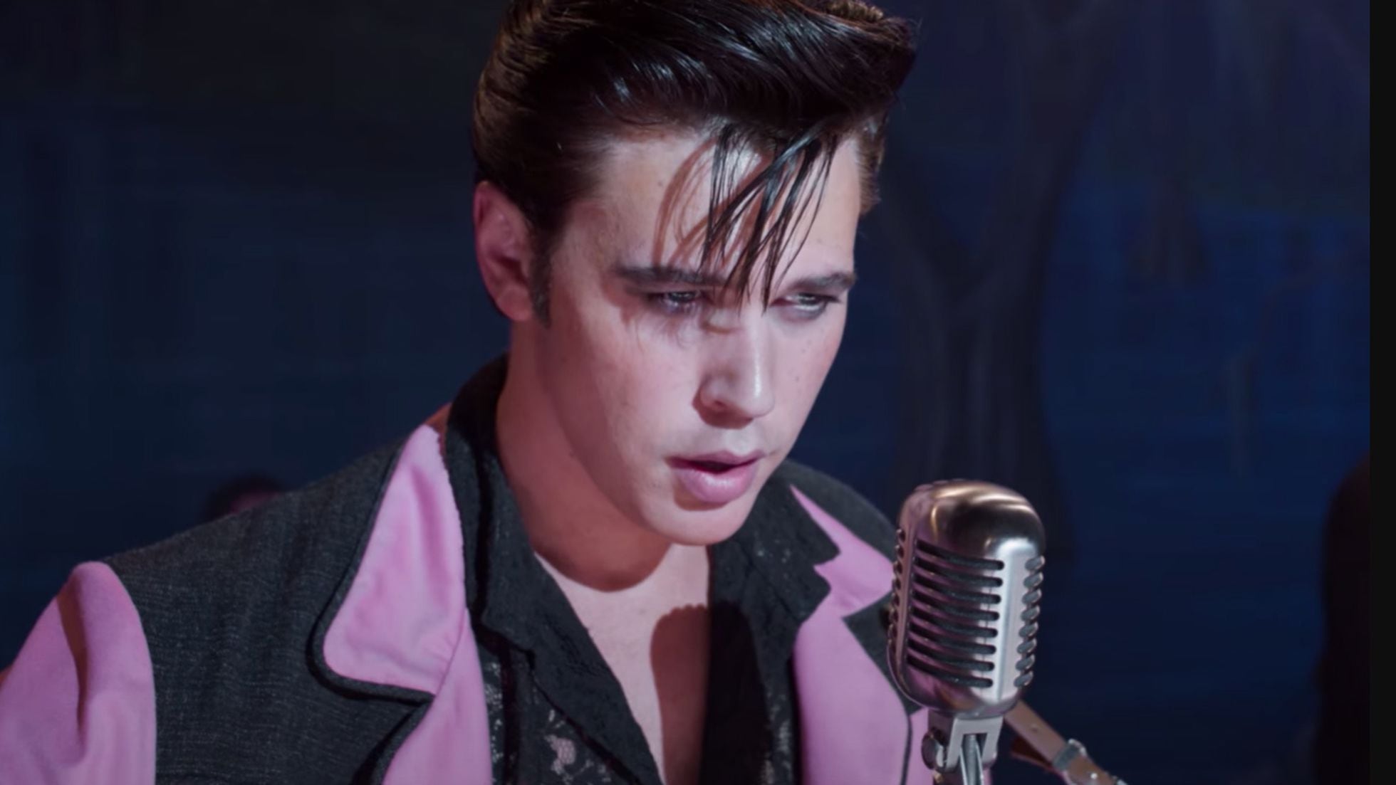 Una delirante película sobre Elvis reduce al rey del rock a un mareante 'souvenir' | Cultura | EL PAÍS