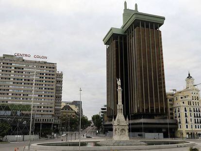 La Plaza de Colón en la capital vacía con motivo del confinamiento. 