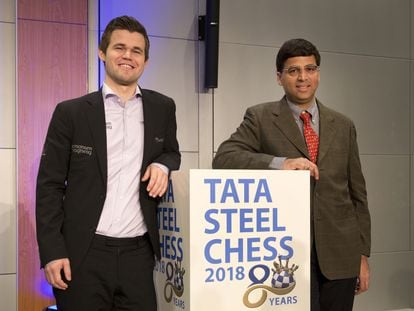 Carlsen y Anand, hoy durante la ceremonia de inauguraci&oacute;n