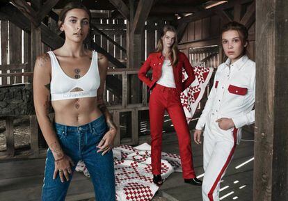 Millie Bobby Brown, Lulu Tenney y Paris Jackson, en la nueva campaña de Calvin Klein.