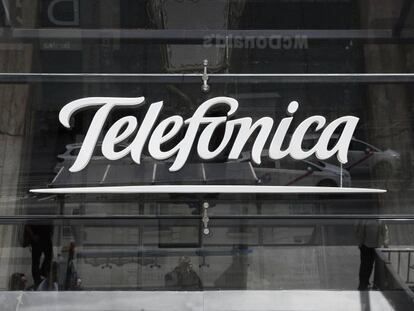 El fondo soberano de Noruega aflora más de un 3% en el capital de Telefónica