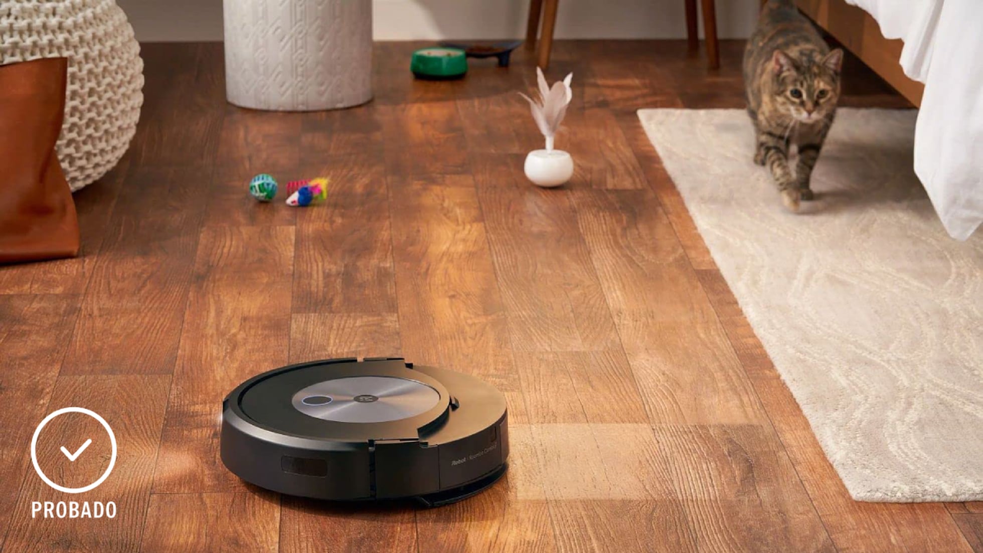 iRobot Roomba i7+ Robot Aspirador + Estación de Vaciado Automático Clean  Base