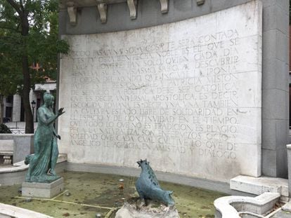 Monumento en el Paseo de Prado.