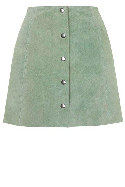Falda de ante verde de Topshop. (103 euros).