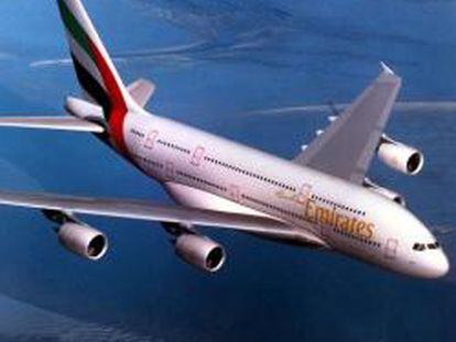 Uno de los aviones de la compañía aérea Emirates
