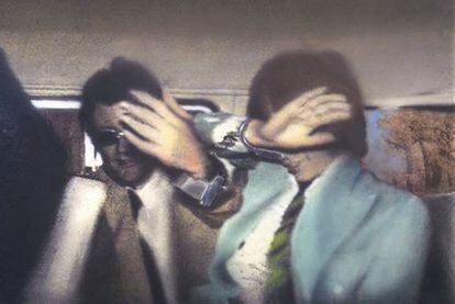El 'collage' que retrata la detención del cantante Mick Jagger en 1968.