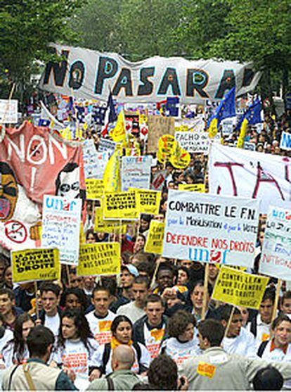 Manifestación contra Le Pen en París.