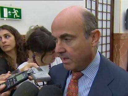Guindos sugiere a Álvarez que renuncie a su puesto en el BEI