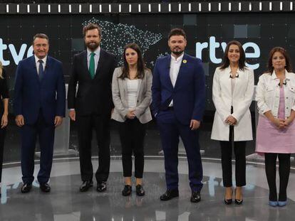 Desde la izquierda, Cayetana Álvarez de Toledo, Aitor Esteban, Iván Espinosa de los Monteros, Irene Montero, Gabriel Rufián, Inés Arrimadás y Adriana Lastra.