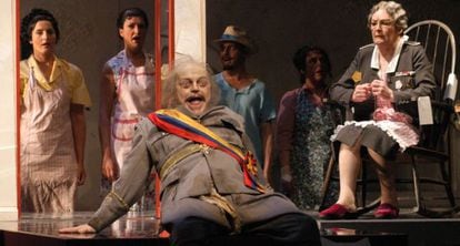 Una escena de 'El otoño del patriarca', ópera basada en la novela Gabriel García Márquez.