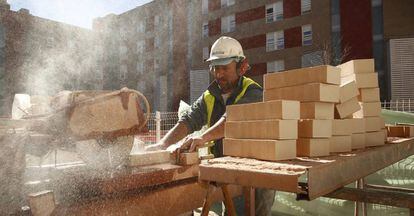 El sector de la construcción recobra protagonismo en la economía española.