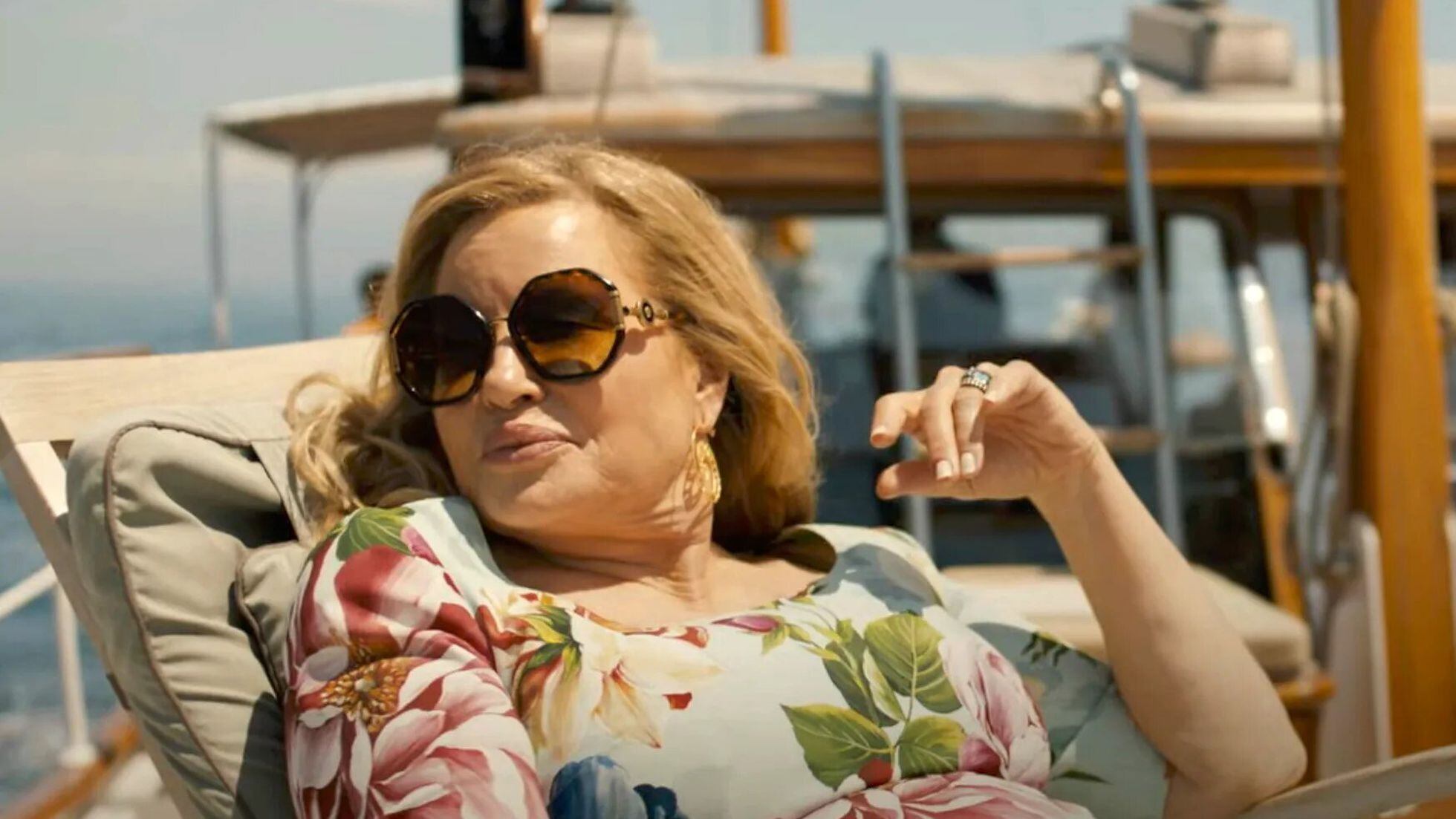 Jennifer Coolidge regresa a 'The White Lotus', la serie con la que ha  encontrado el triunfo tardío | Televisión | EL PAÍS