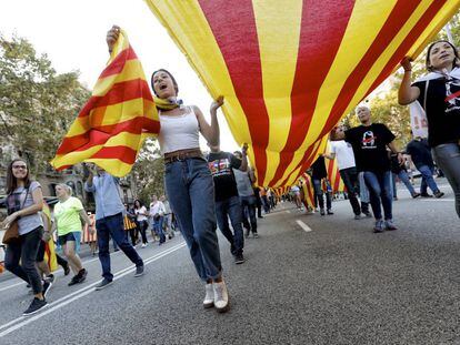 Manifestación en el Paseo de Gracia este martes.