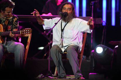 Roberto González (derecha) durante un concierto en Málaga en 2008.