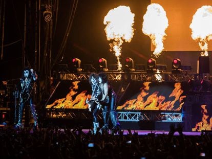 Actuacion de Kiss en el Resurrection Fest en Viveiro.